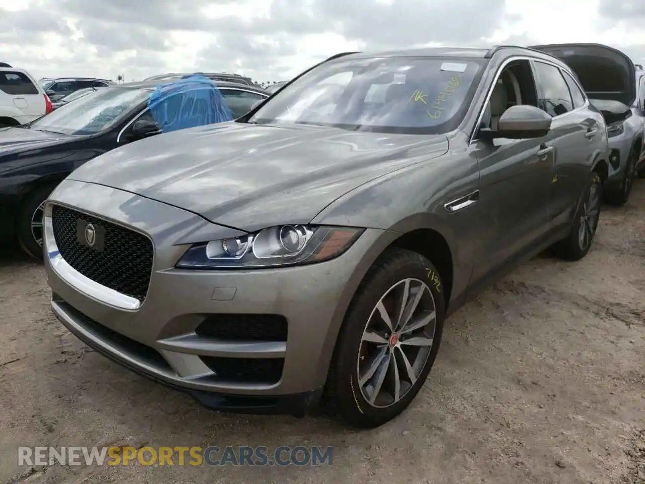 2 Photograph of a damaged car SADCK2FX1KA610997 JAGUAR F-PACE 2019