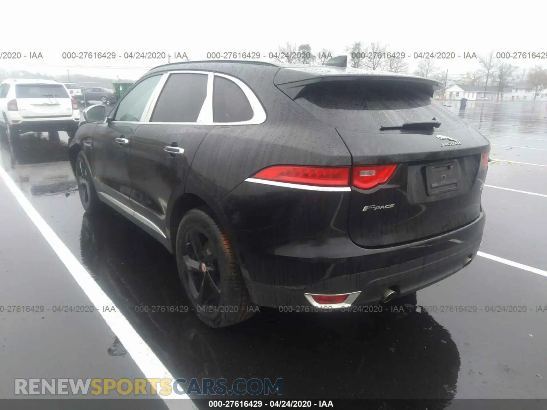 3 Photograph of a damaged car SADCK2FX3KA609527 JAGUAR F-PACE 2019