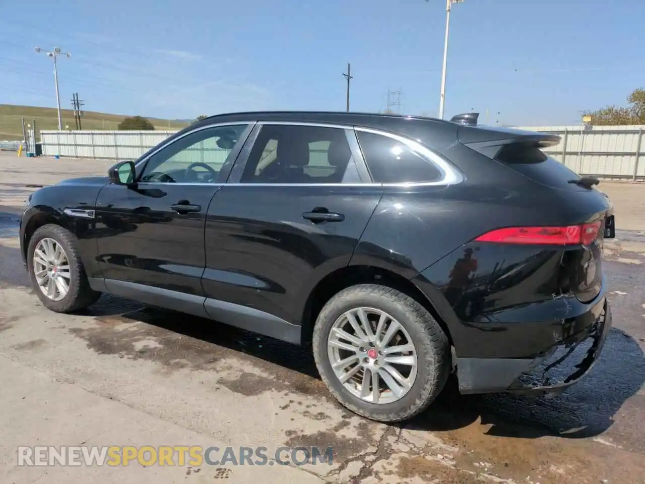 2 Photograph of a damaged car SADCK2FX8KA397627 JAGUAR F-PACE 2019
