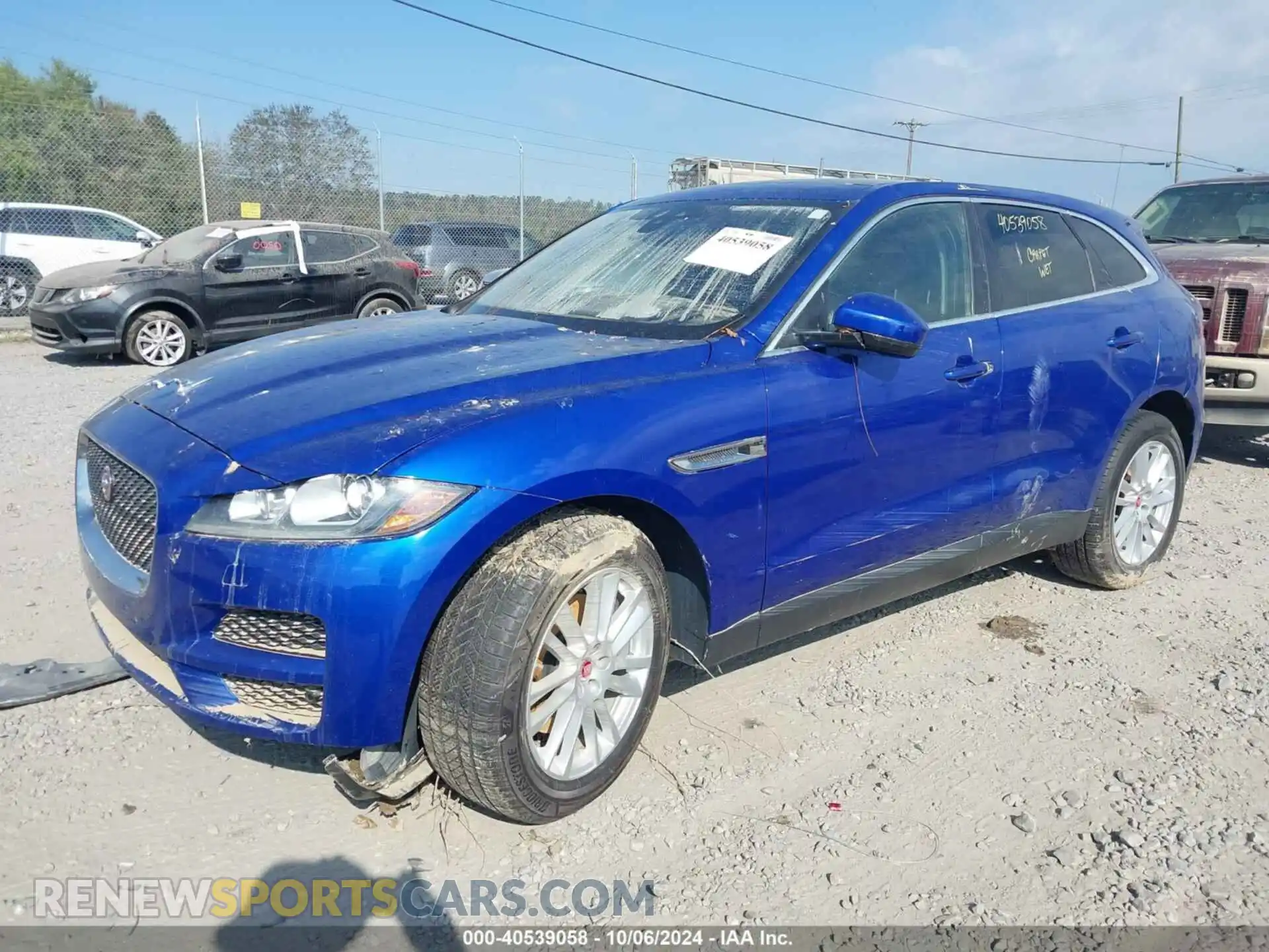 2 Photograph of a damaged car SADCK2GX0KA390329 JAGUAR F-PACE 2019