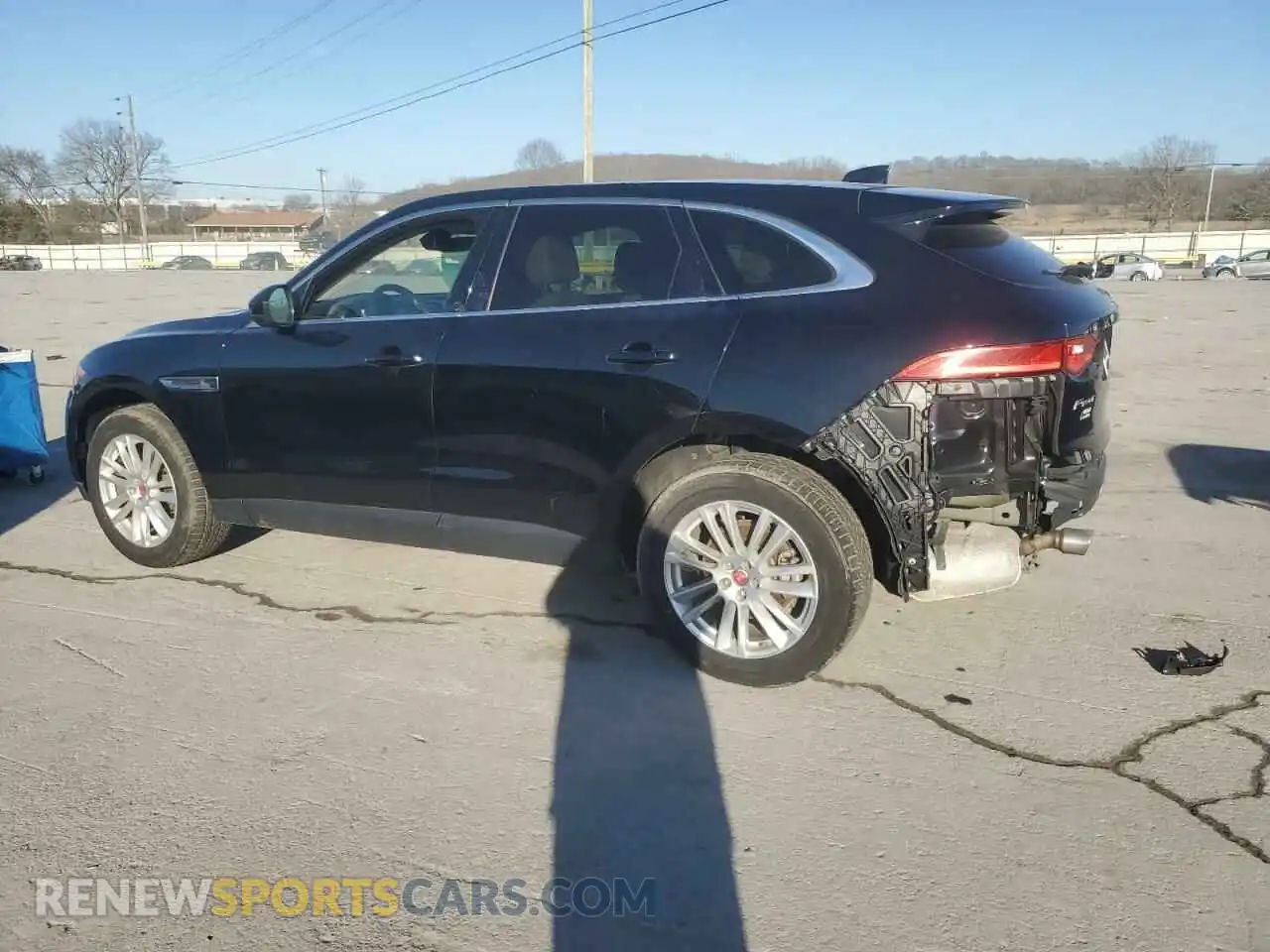 2 Photograph of a damaged car SADCK2GX1KA392655 JAGUAR F-PACE 2019