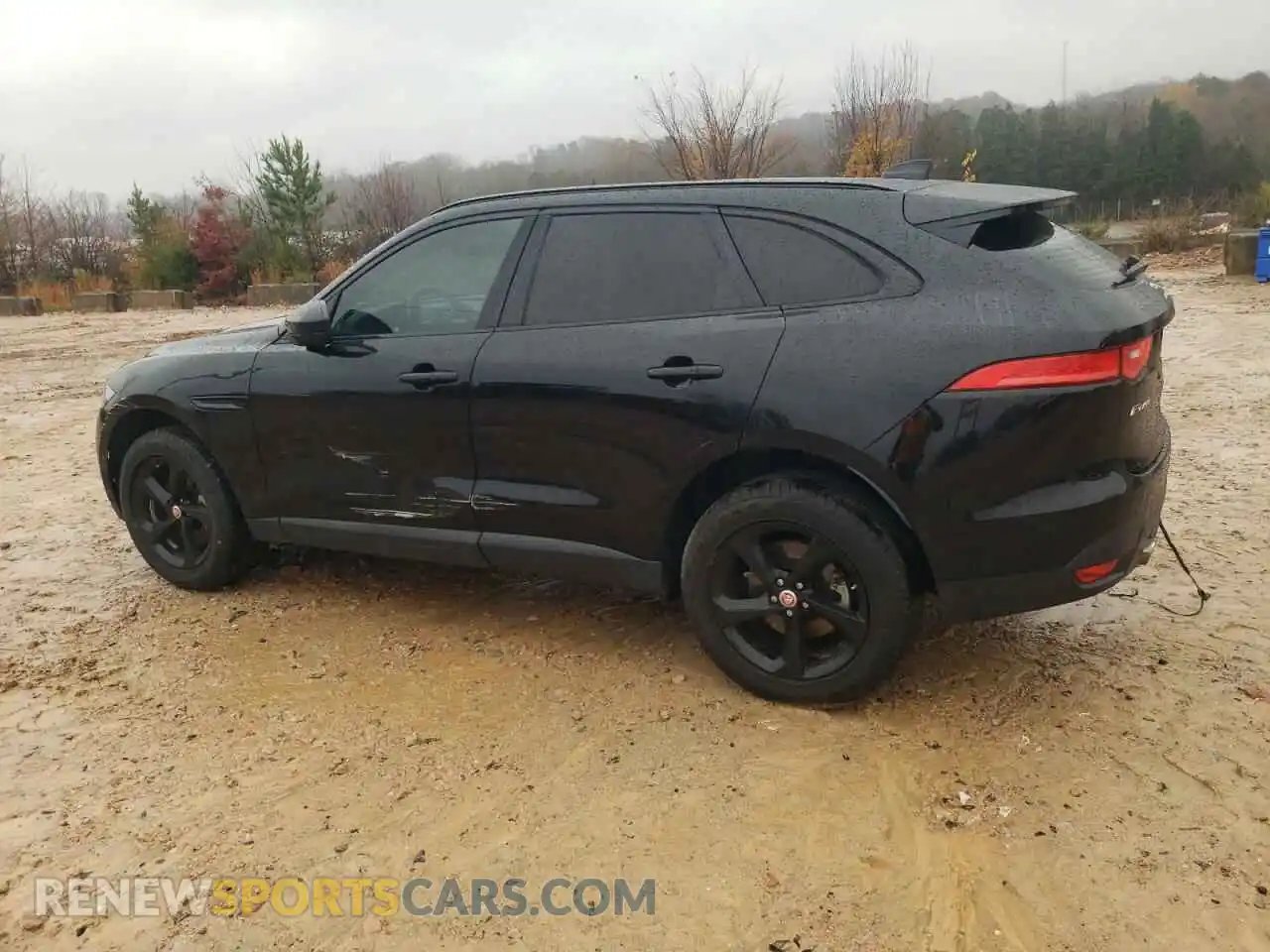 2 Photograph of a damaged car SADCK2GX1KA399282 JAGUAR F-PACE 2019