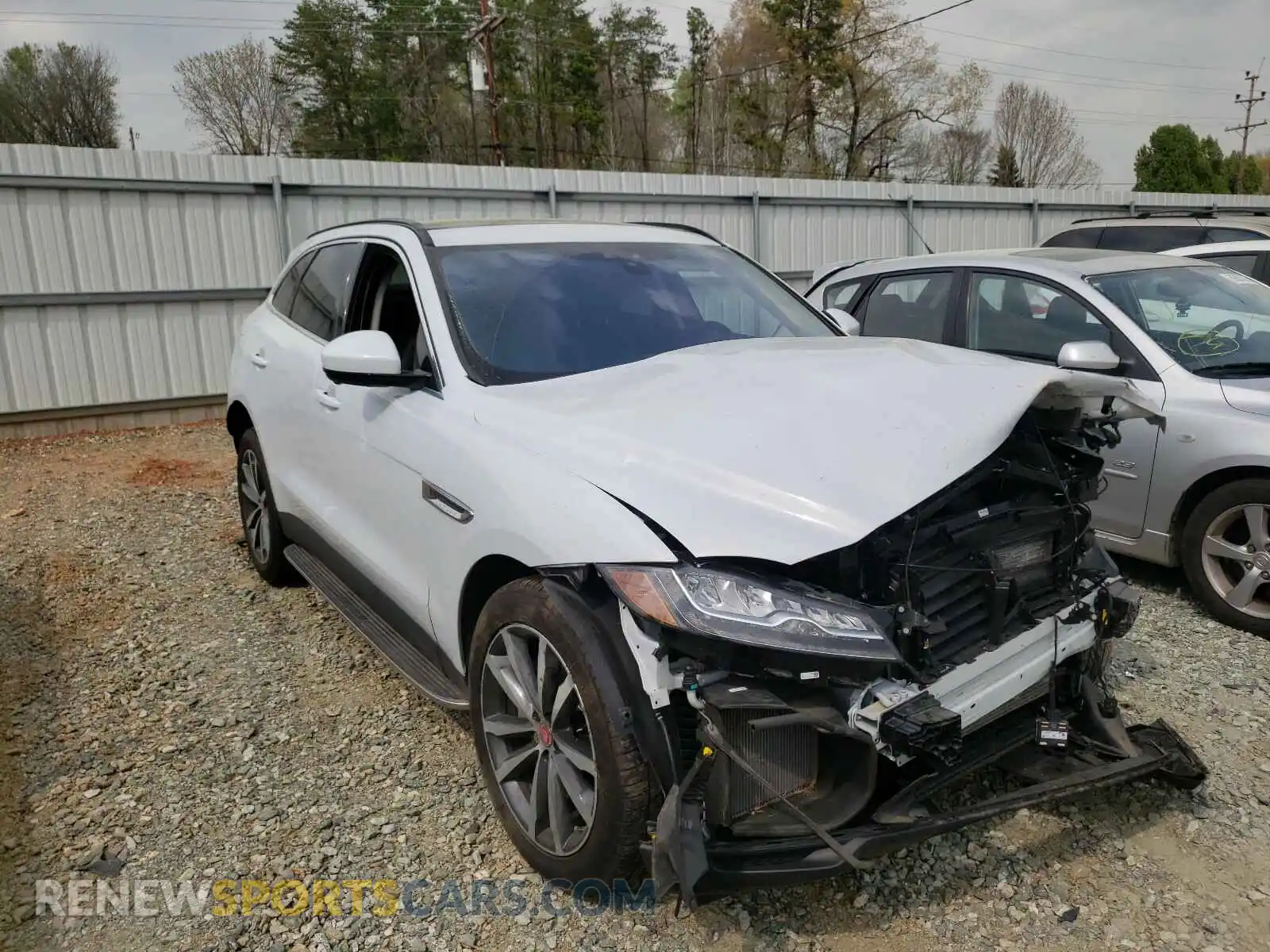 1 Photograph of a damaged car SADCK2GX2KA368574 JAGUAR F-PACE 2019