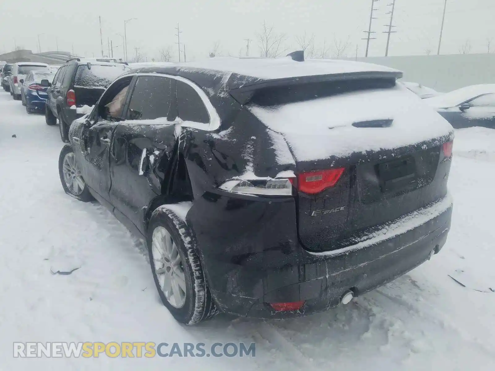 3 Photograph of a damaged car SADCK2GX3KA609090 JAGUAR F-PACE 2019