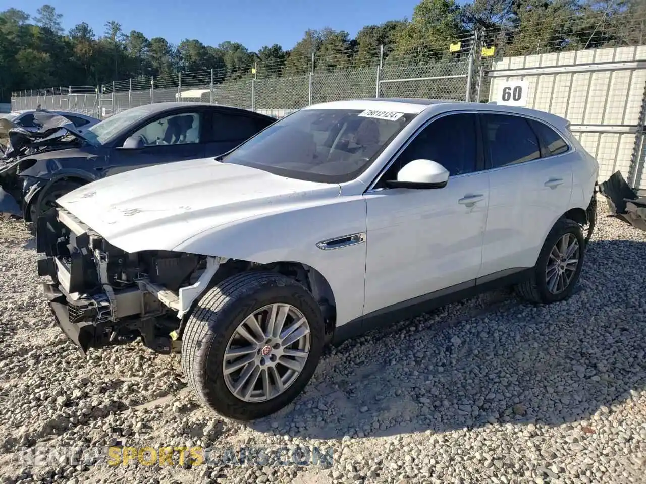 1 Photograph of a damaged car SADCK2GX4KA393458 JAGUAR F-PACE 2019