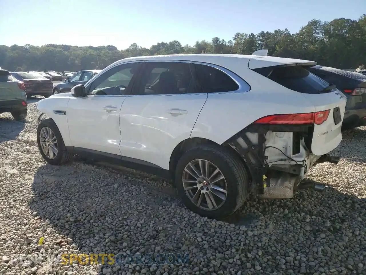 2 Photograph of a damaged car SADCK2GX4KA393458 JAGUAR F-PACE 2019
