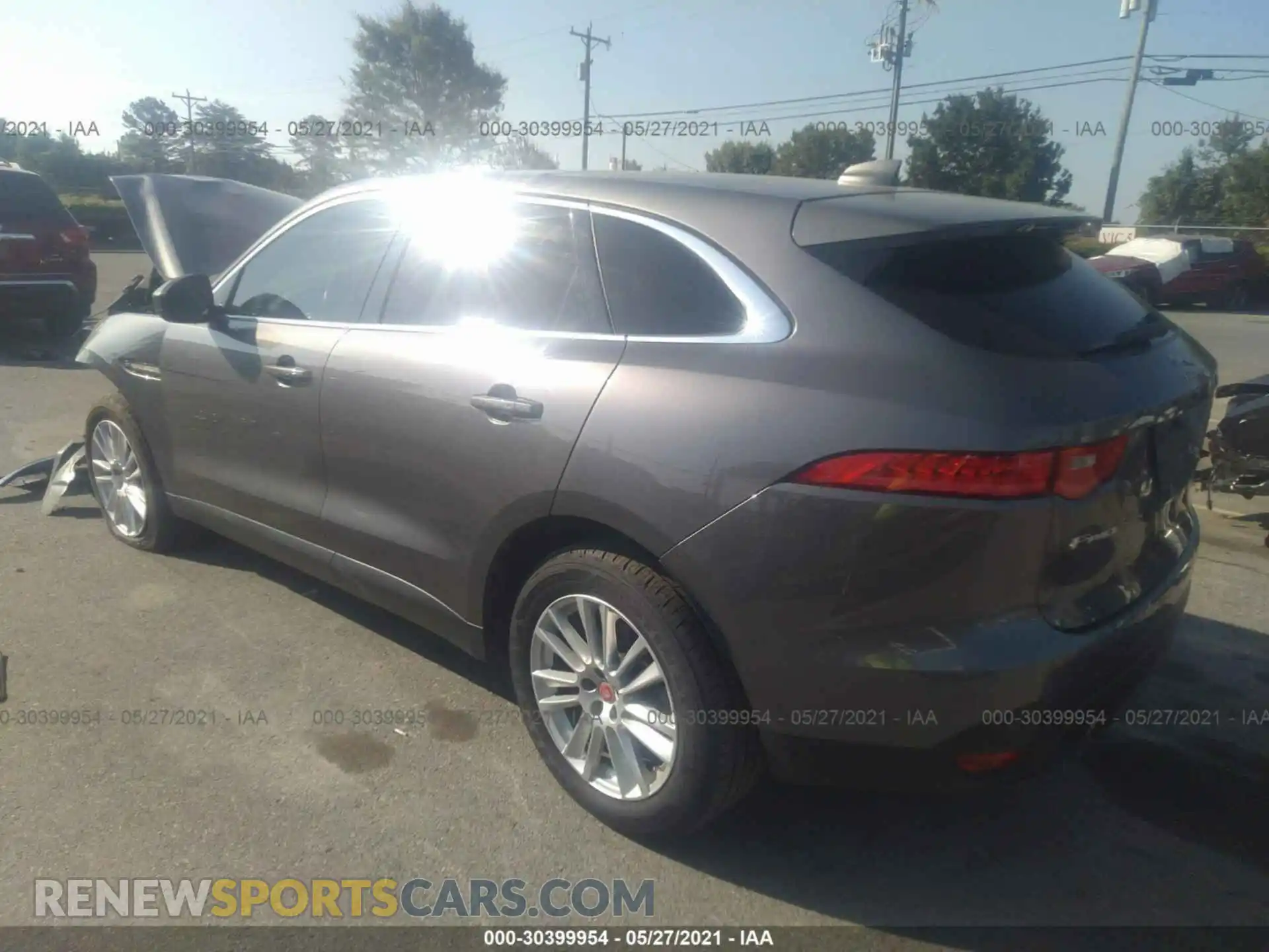 3 Photograph of a damaged car SADCK2GX4KA393993 JAGUAR F-PACE 2019