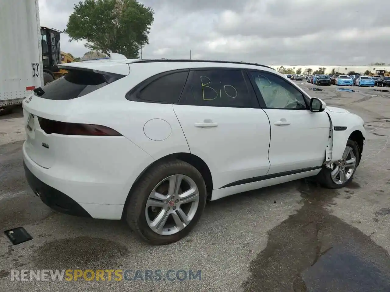 3 Photograph of a damaged car SADCL2FX3KA352611 JAGUAR F-PACE 2019