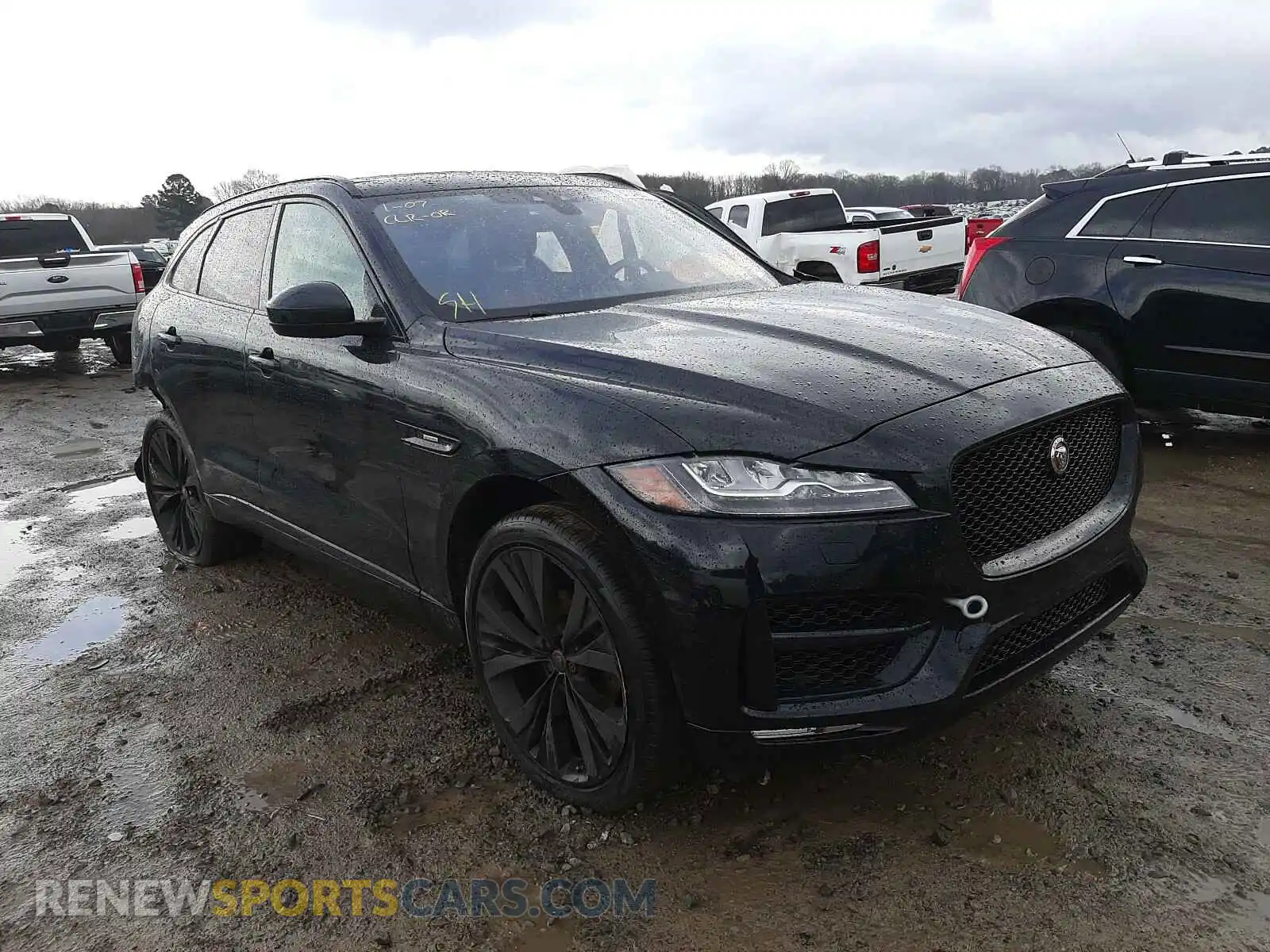 1 Photograph of a damaged car SADCL2FX4KA364198 JAGUAR F-PACE 2019