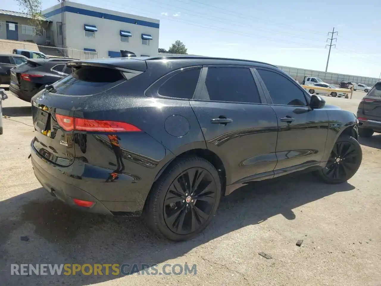 3 Photograph of a damaged car SADCL2FX5KA612328 JAGUAR F-PACE 2019