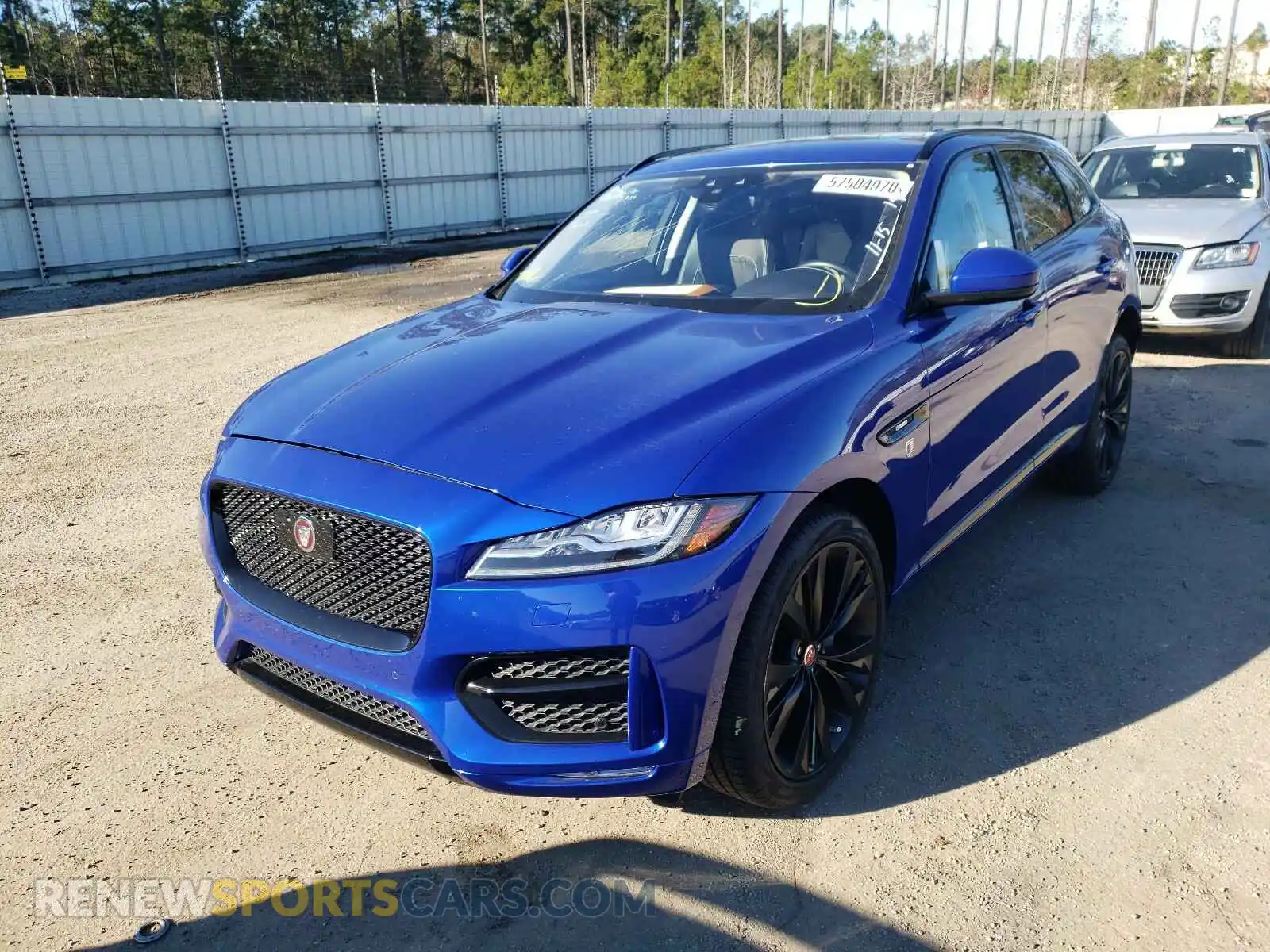 2 Photograph of a damaged car SADCL2FX8KA361529 JAGUAR F-PACE 2019