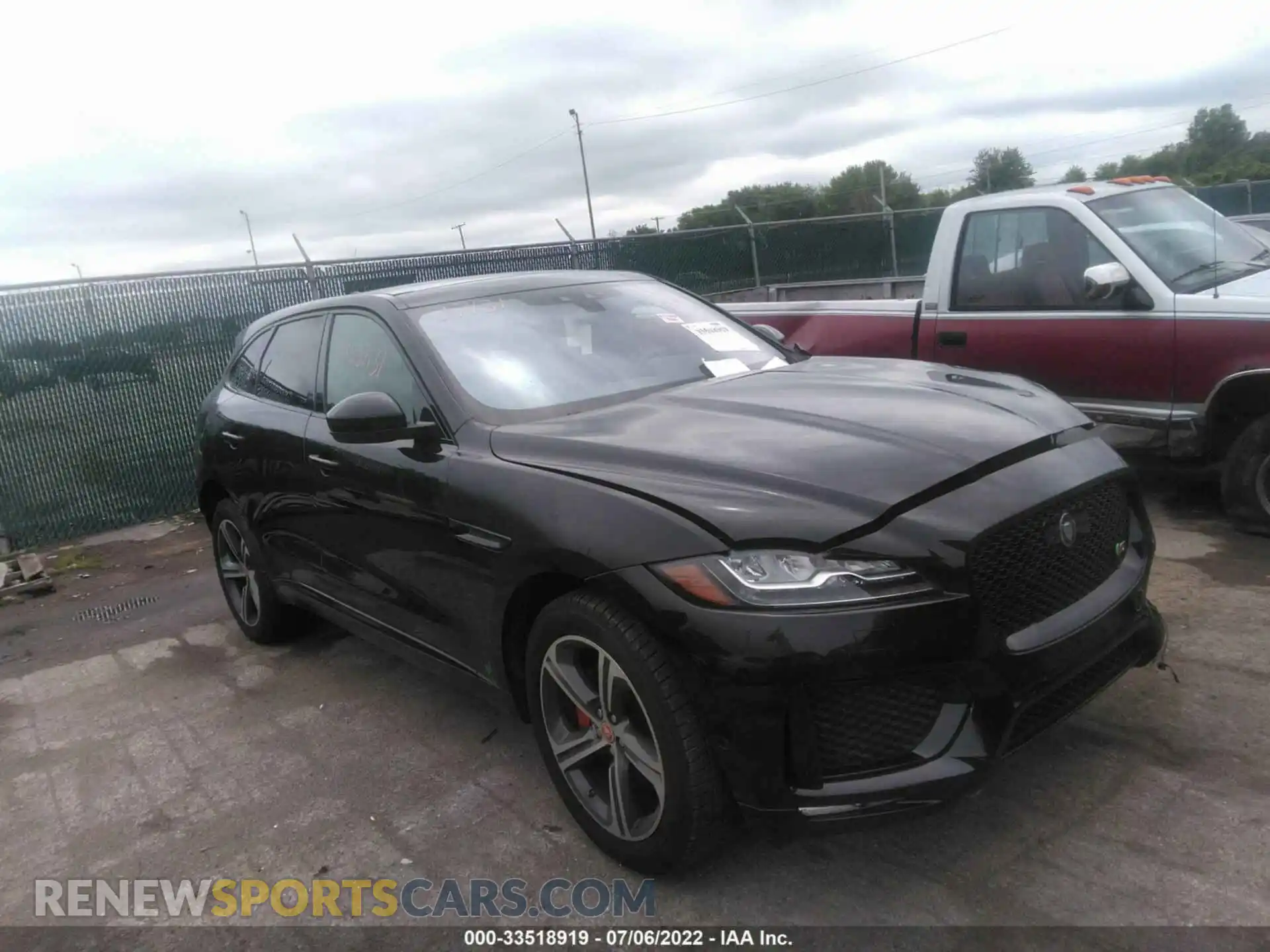1 Photograph of a damaged car SADCM2FV5KA368983 JAGUAR F-PACE 2019