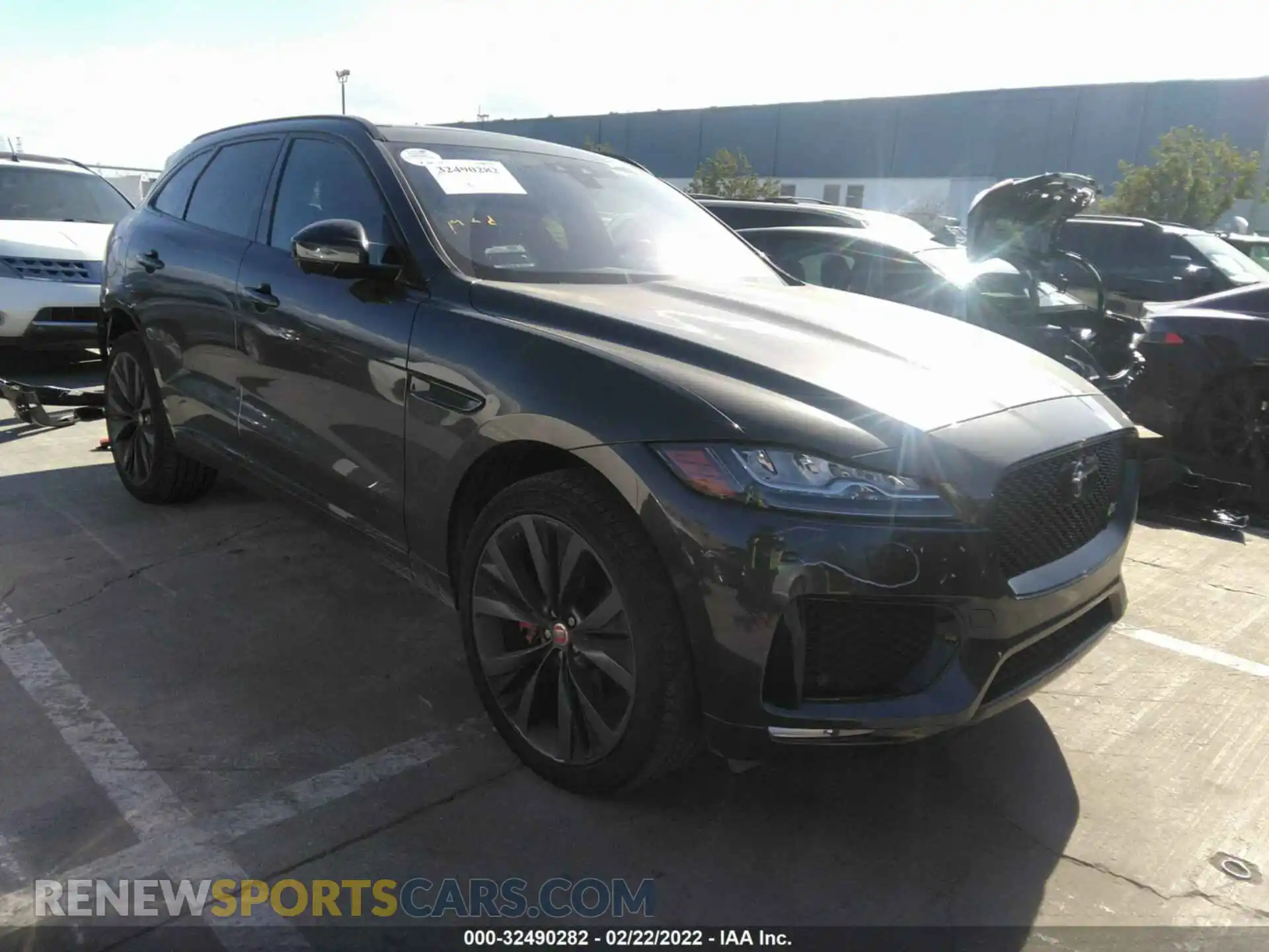 1 Photograph of a damaged car SADCM2FV8KA353720 JAGUAR F-PACE 2019