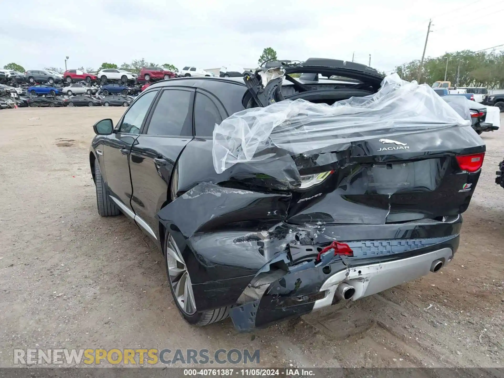 3 Photograph of a damaged car SADCM2FV9KA361504 JAGUAR F-PACE 2019