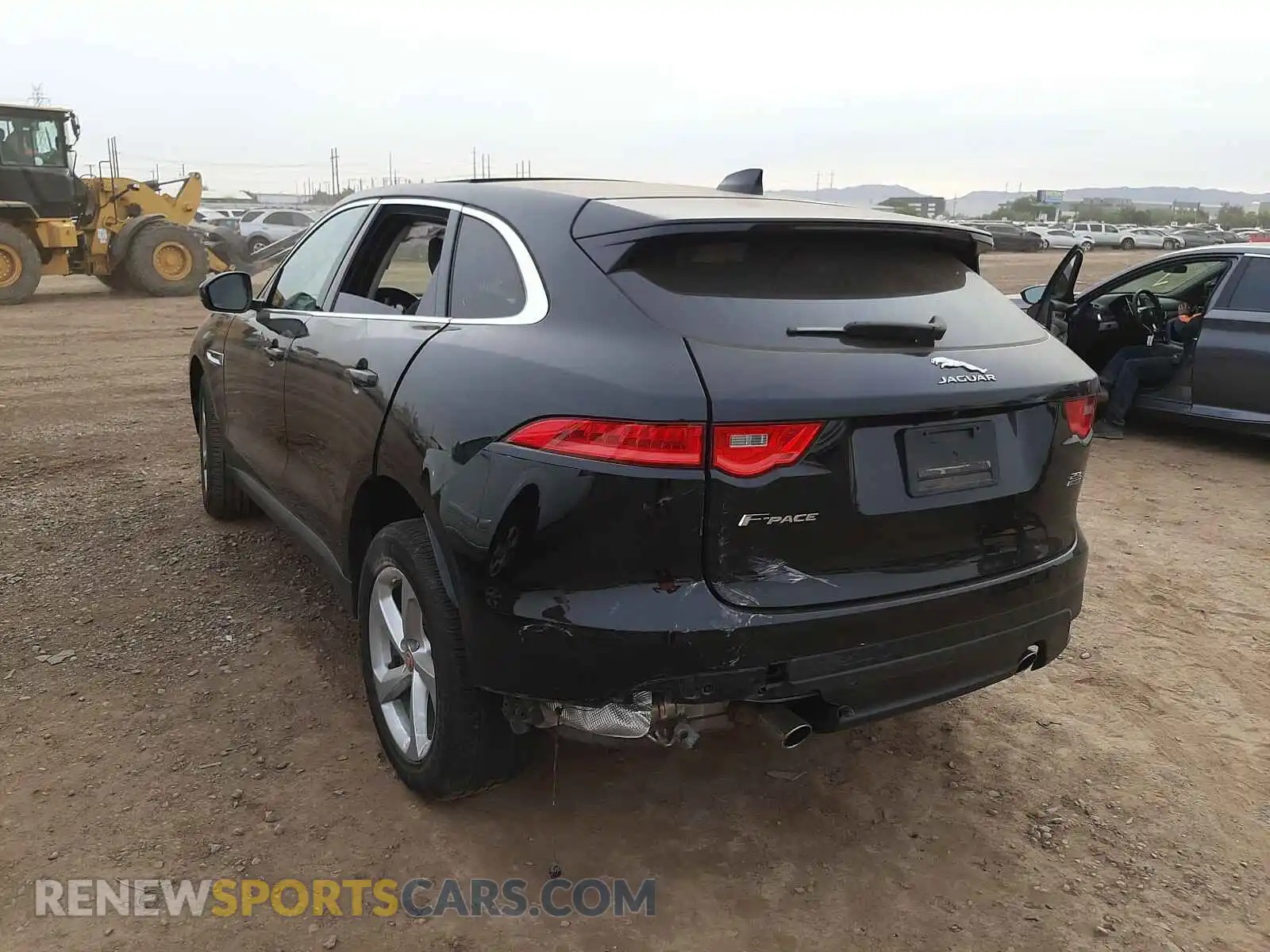 3 Photograph of a damaged car SADCS2FX1KA603841 JAGUAR F-PACE 2019