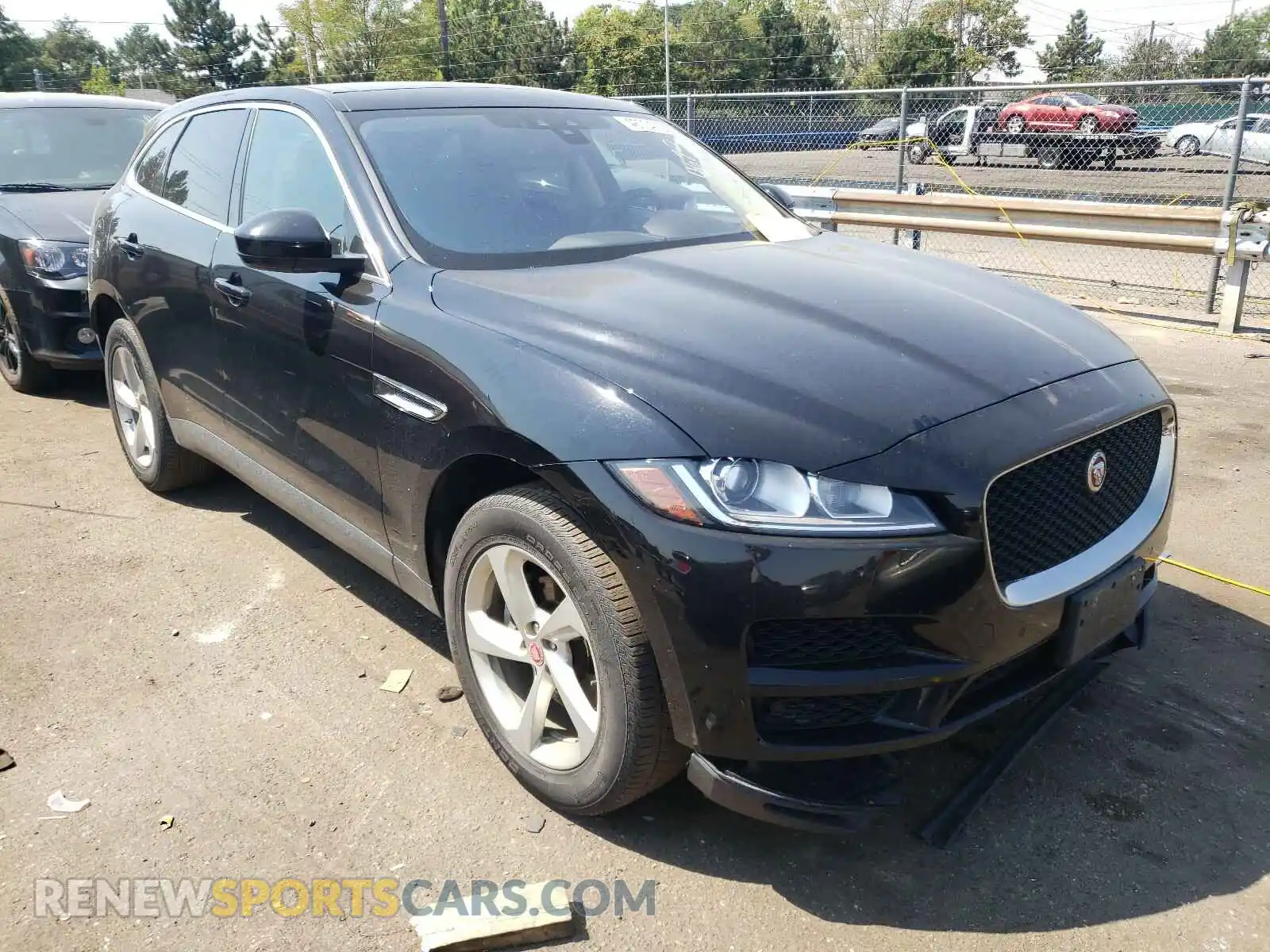 1 Photograph of a damaged car SADCS2FX6KA603124 JAGUAR F-PACE 2019