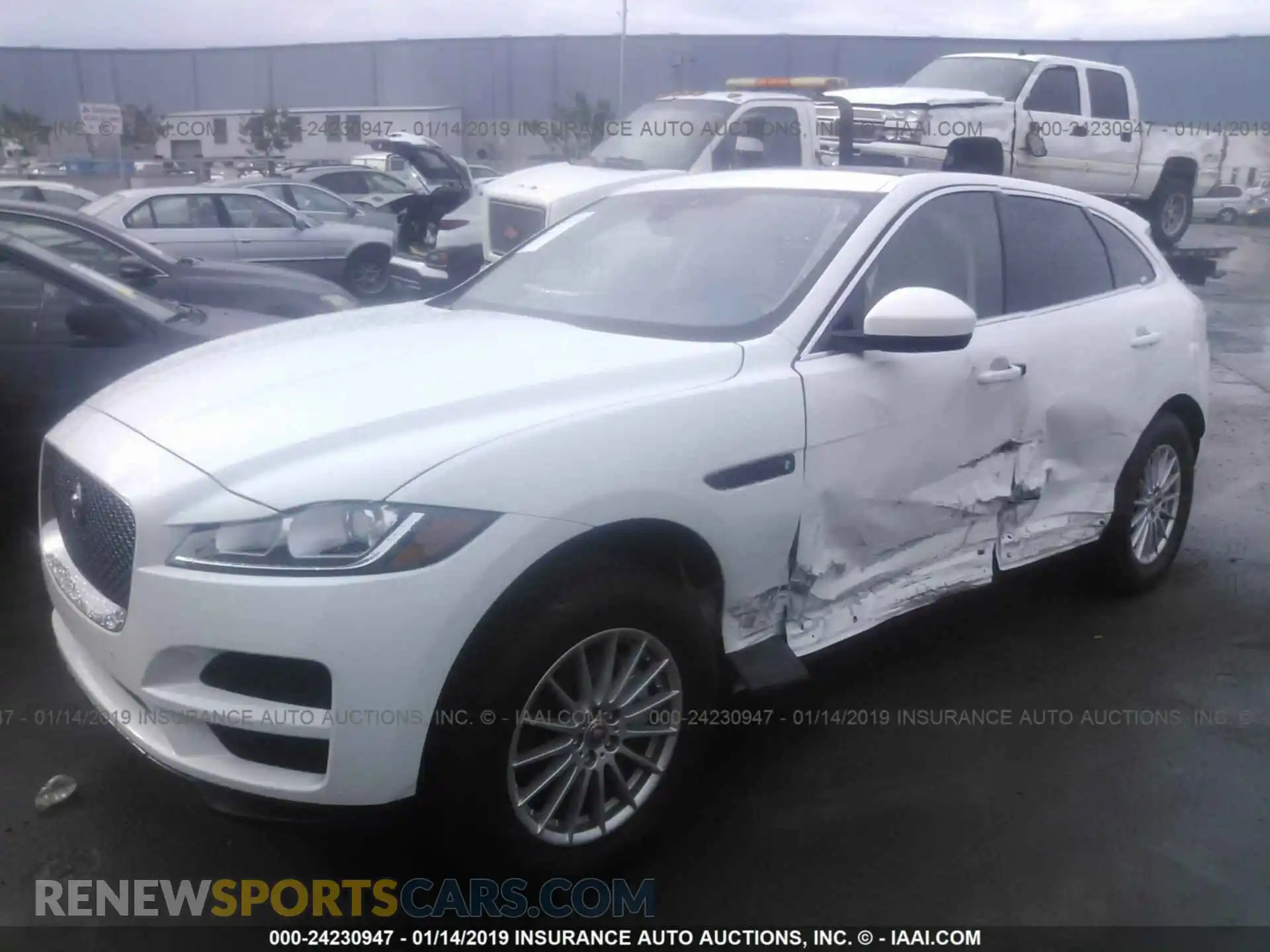 2 Photograph of a damaged car SADCS2FXXKA392008 JAGUAR F-PACE 2019