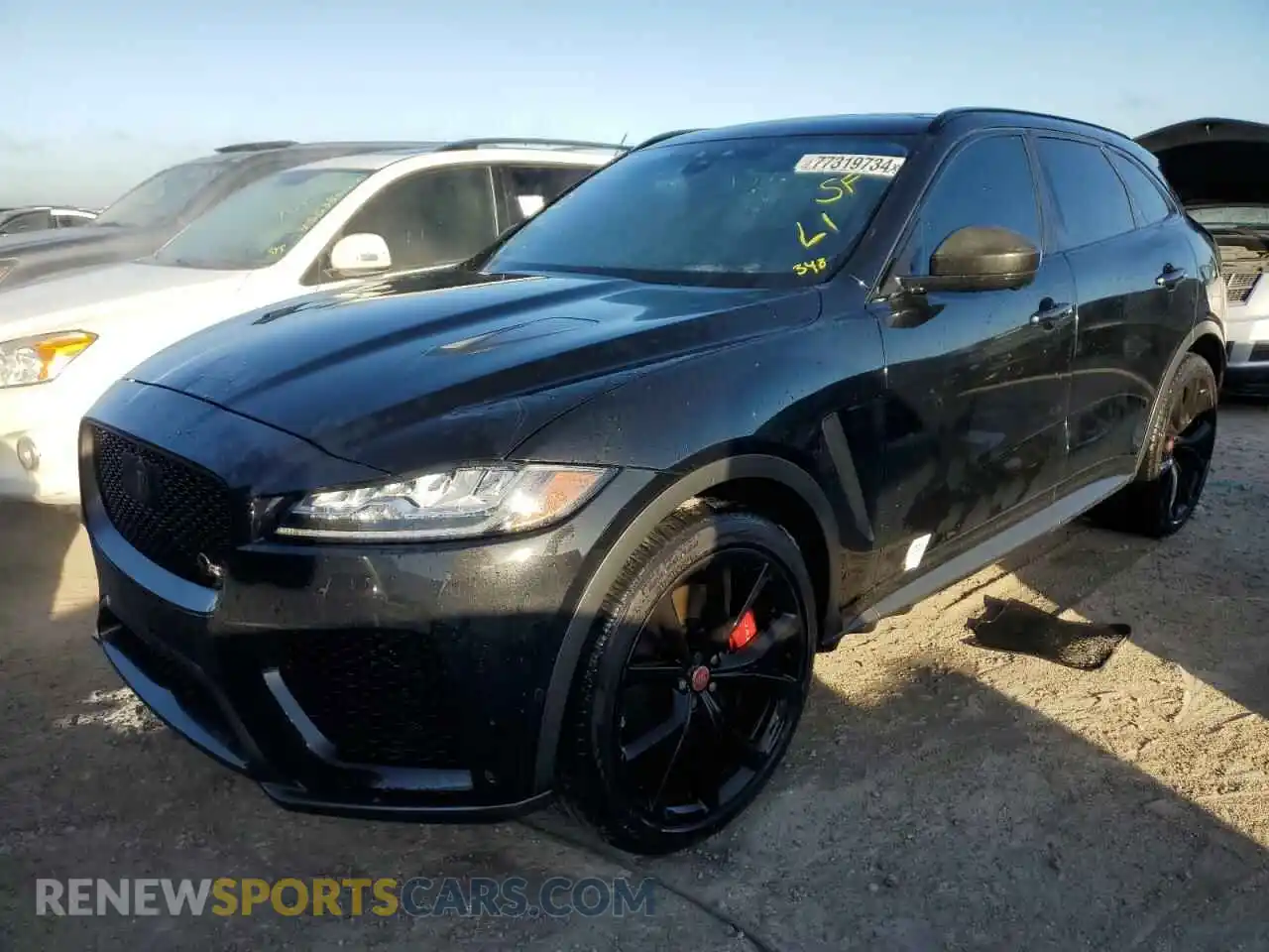 1 Photograph of a damaged car SADCZ2EE6KA604754 JAGUAR F-PACE 2019