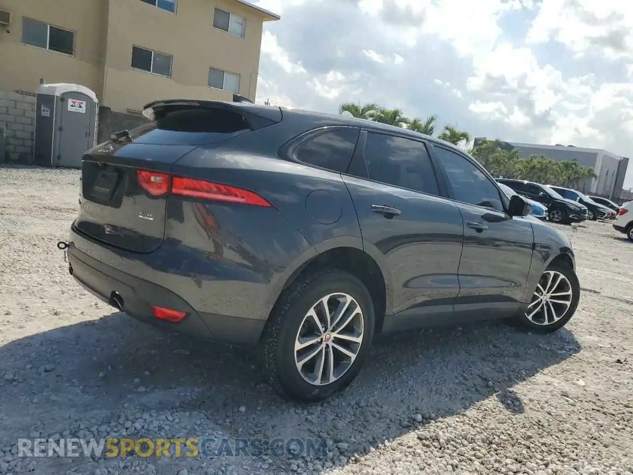 3 Photograph of a damaged car SADCJ2FX0LA646149 JAGUAR F-PACE 2020
