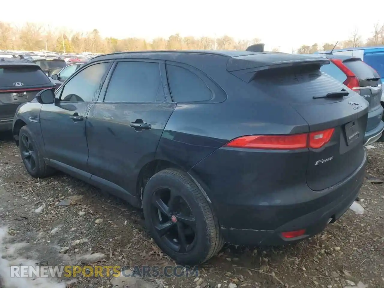 2 Фотография поврежденного автомобиля SADCJ2FX0LA660942 JAGUAR F-PACE 2020