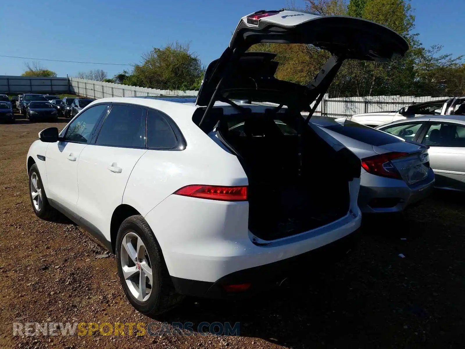 3 Photograph of a damaged car SADCJ2FX3LA620936 JAGUAR F-PACE 2020