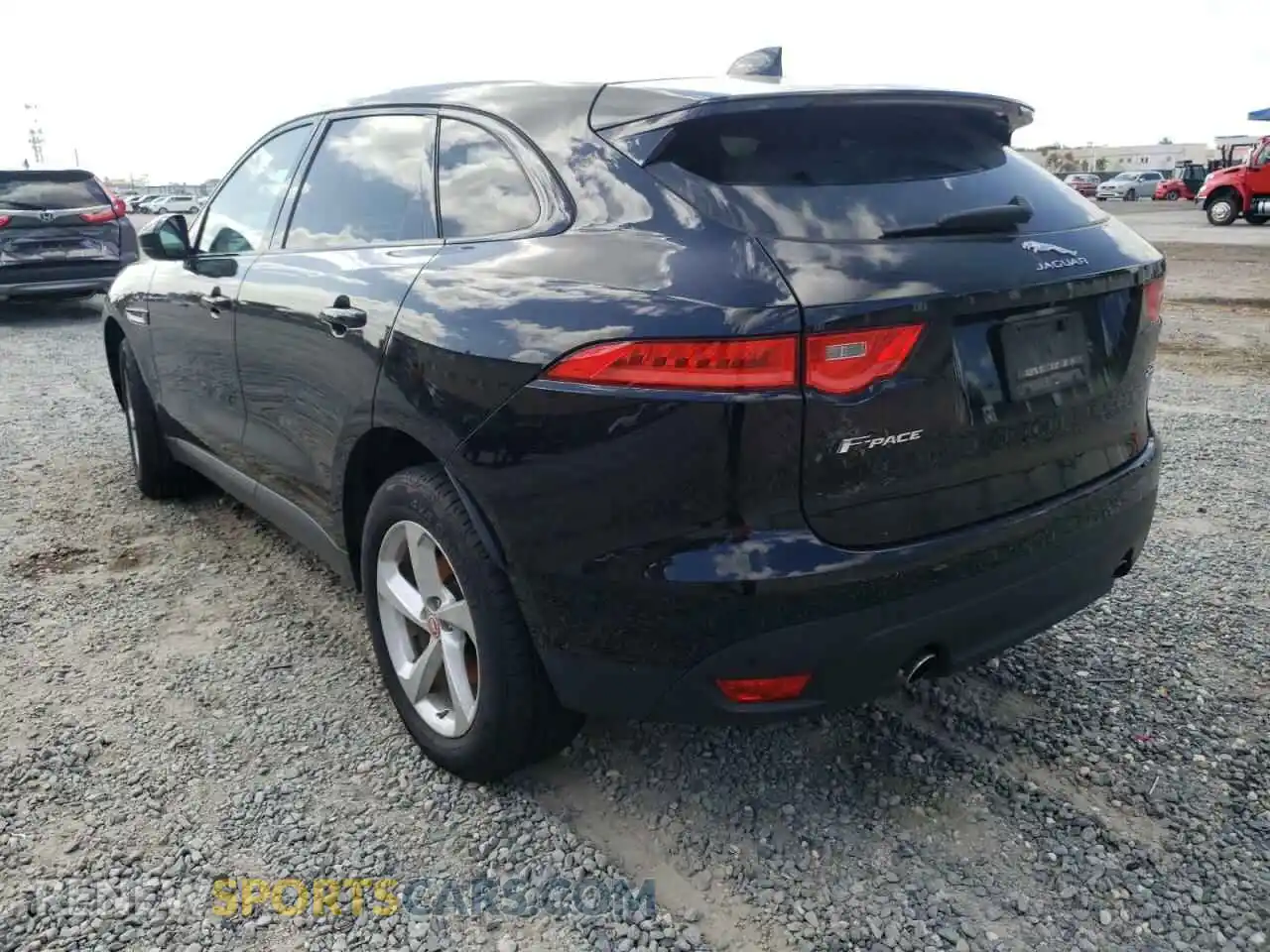 3 Photograph of a damaged car SADCJ2FXXLA645865 JAGUAR F-PACE 2020