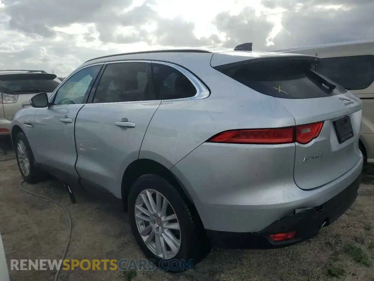 2 Photograph of a damaged car SADCK2FX7LA630933 JAGUAR F-PACE 2020