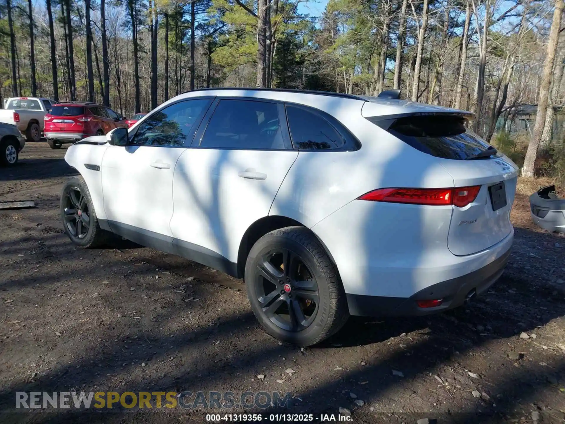 3 Photograph of a damaged car SADCK2FX8LA627619 JAGUAR F-PACE 2020
