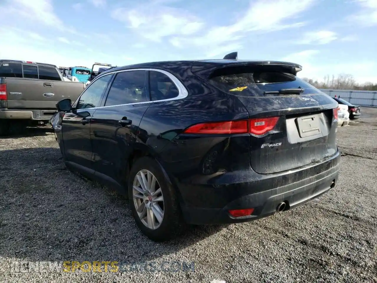 3 Photograph of a damaged car SADCK2GX5LA637443 JAGUAR F-PACE 2020