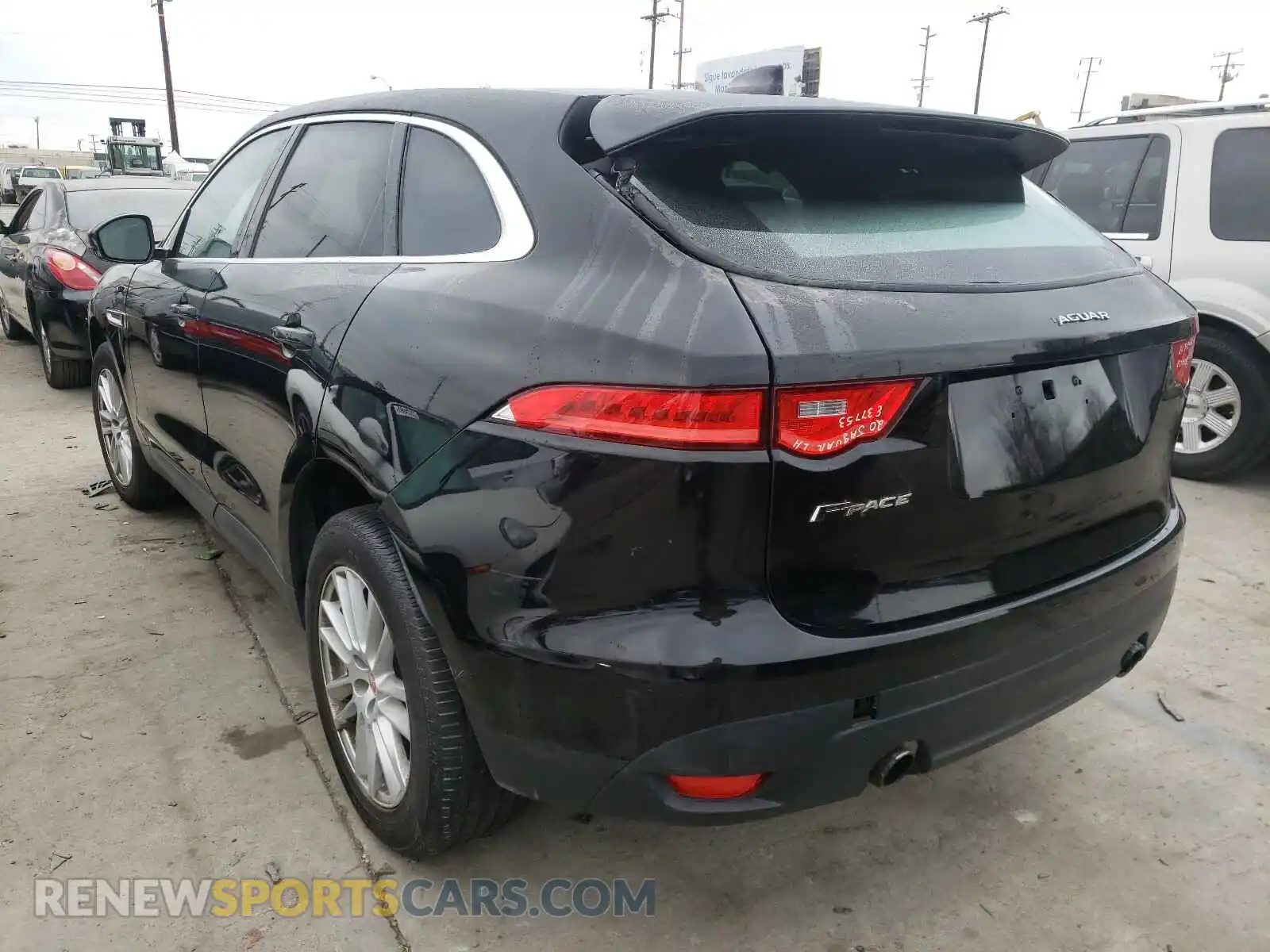 3 Photograph of a damaged car SADCK2GX7LA637556 JAGUAR F-PACE 2020