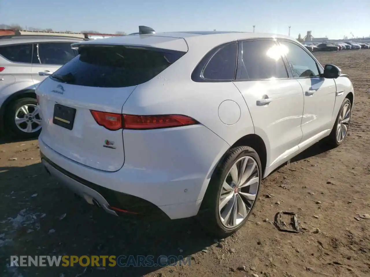 3 Photograph of a damaged car SADCM2FV0LA646299 JAGUAR F-PACE 2020