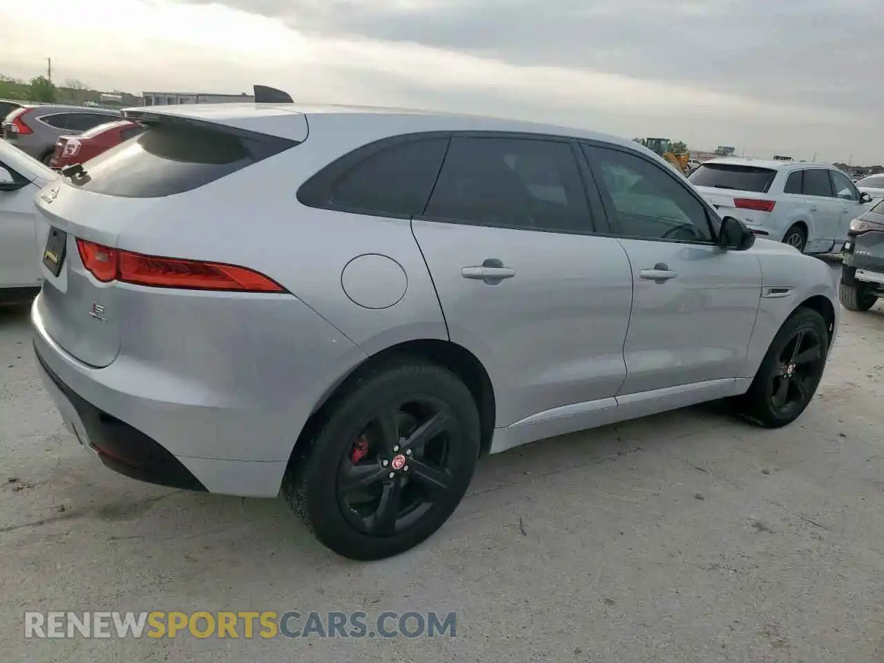 3 Photograph of a damaged car SADCM2FV7LA638202 JAGUAR F-PACE 2020