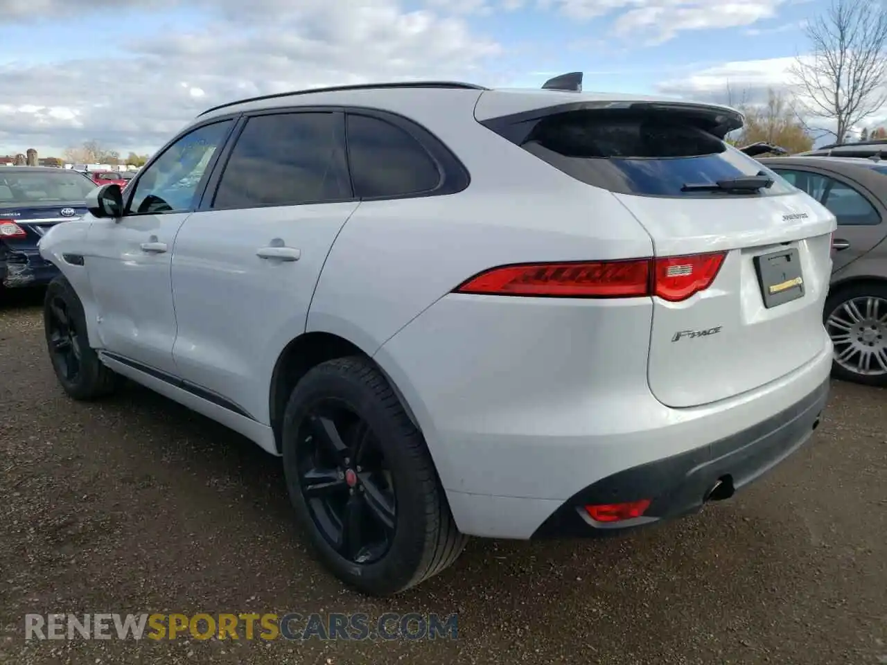 3 Photograph of a damaged car SADCP2FX1LA651181 JAGUAR F-PACE 2020