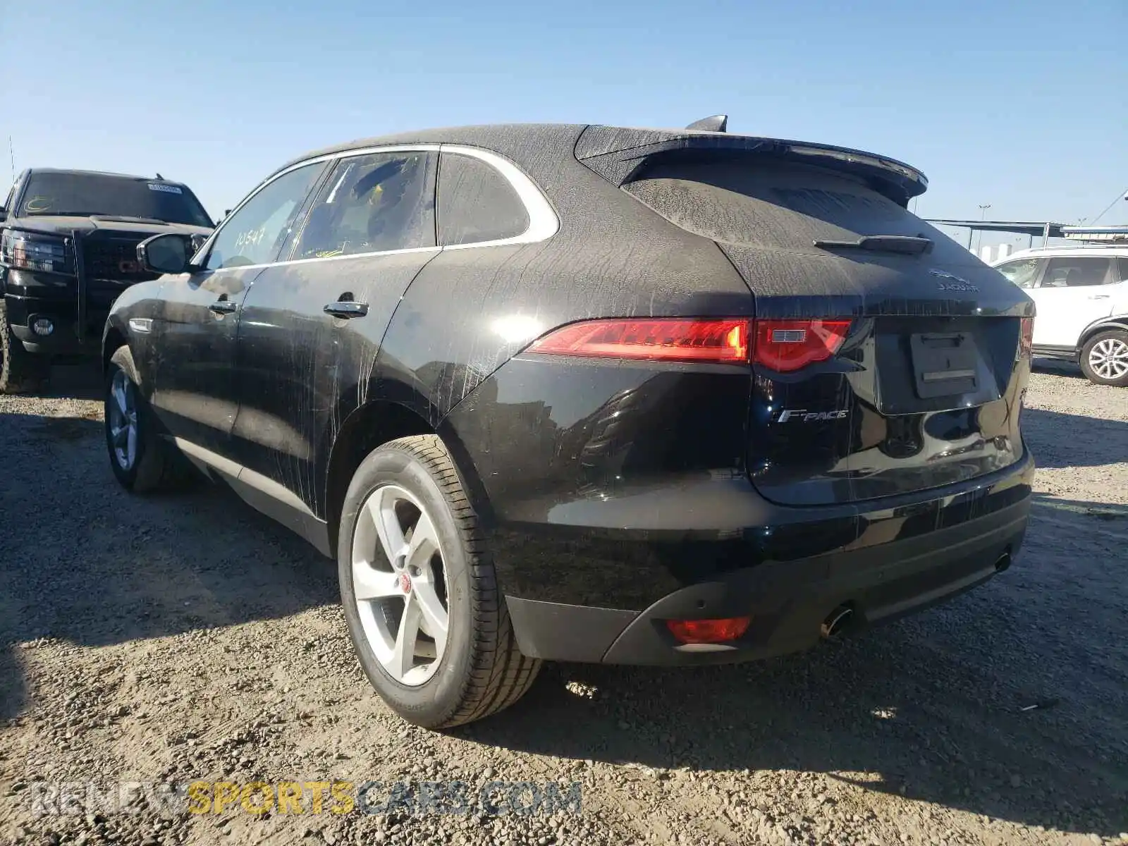 3 Photograph of a damaged car SADCS2FX5LA644443 JAGUAR F-PACE 2020