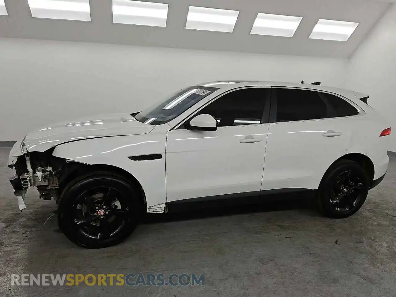 1 Photograph of a damaged car SADCS2FXXLA644566 JAGUAR F-PACE 2020