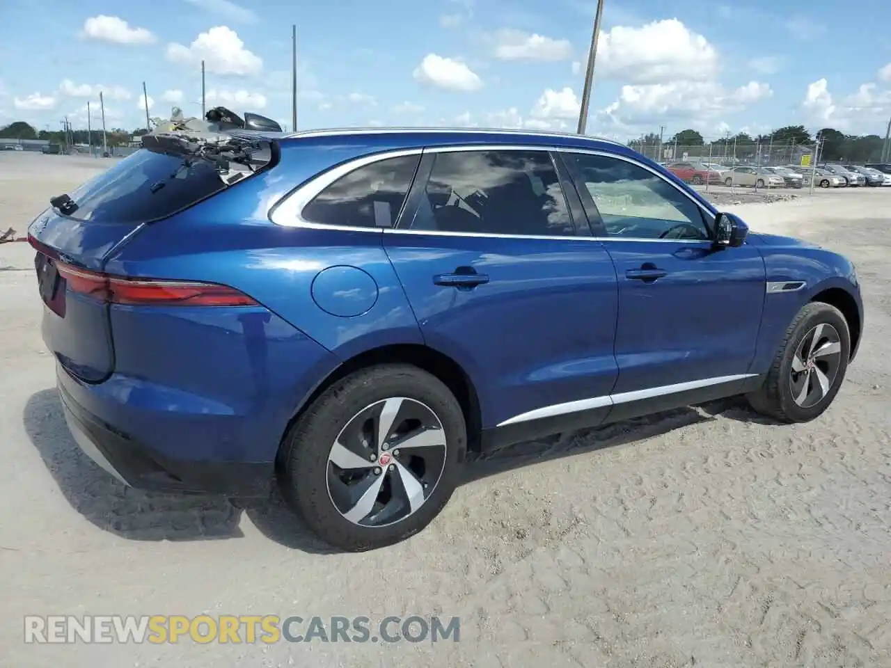 3 Photograph of a damaged car SADCJ2EX0MA680353 JAGUAR F-PACE 2021