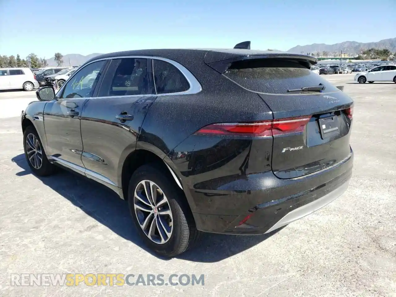 3 Photograph of a damaged car SADCJ2EX1MA680703 JAGUAR F-PACE 2021