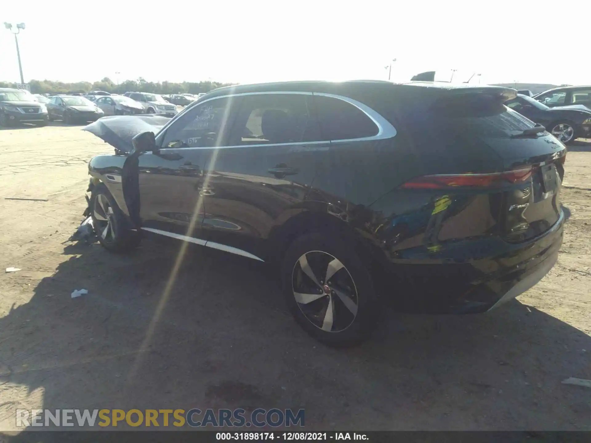 3 Photograph of a damaged car SADCJ2EX1MA681396 JAGUAR F-PACE 2021