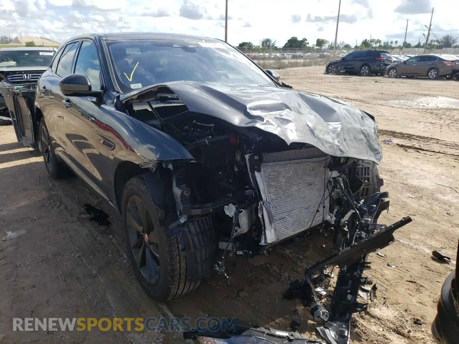 1 Photograph of a damaged car SADCJ2EX3MA667564 JAGUAR F-PACE 2021