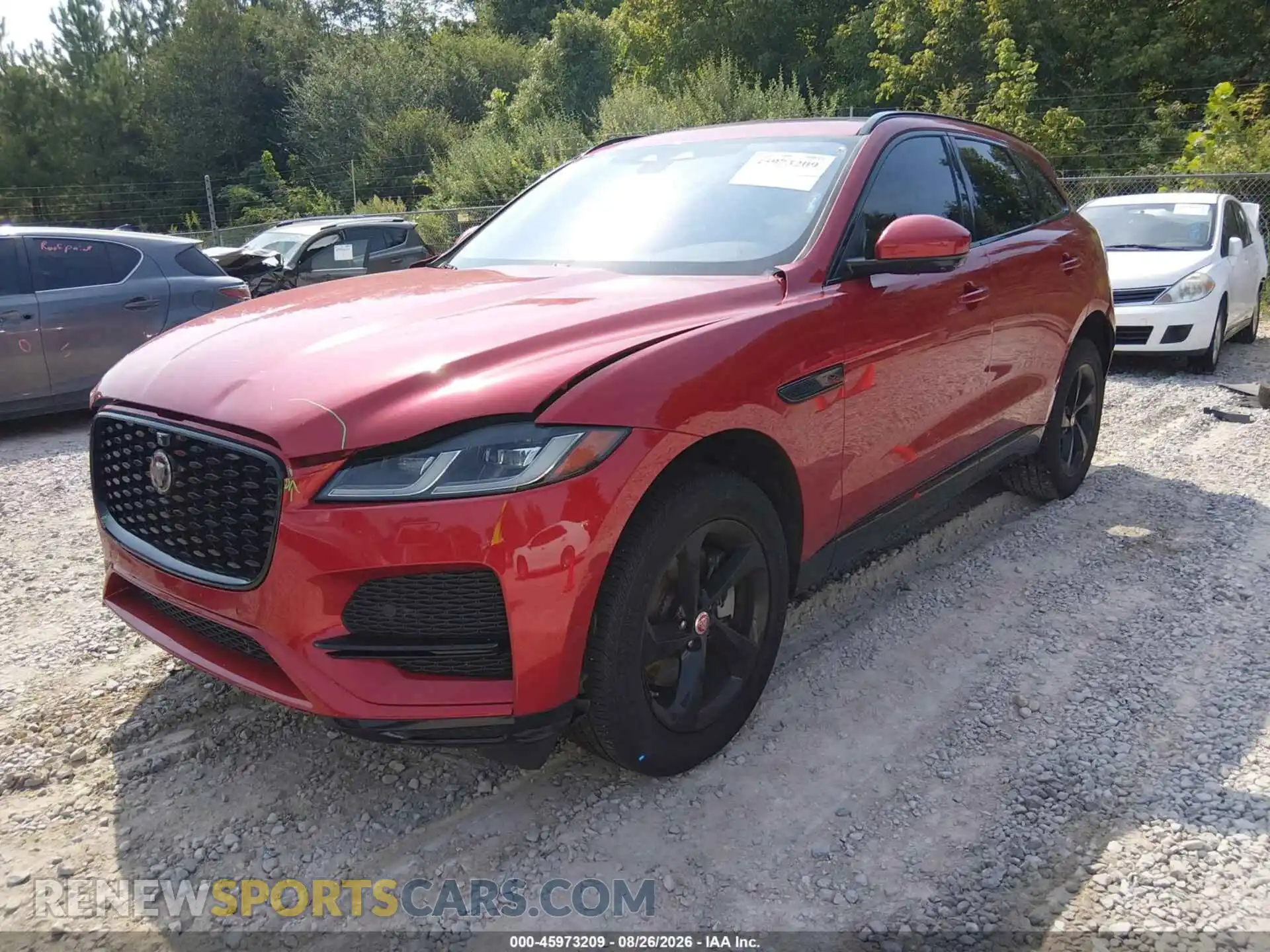 2 fotografías del automóvil dañado SADCJ2EX3MA667936 JAGUAR F-PACE 2021
