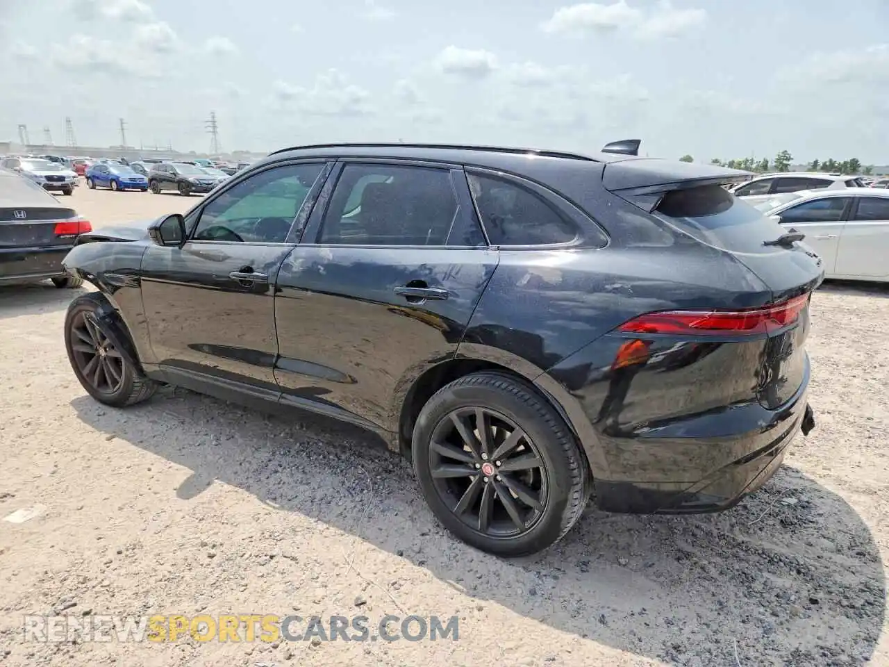 2 fotografías del automóvil dañado SADCJ2EX4NA702033 JAGUAR F-PACE 2021