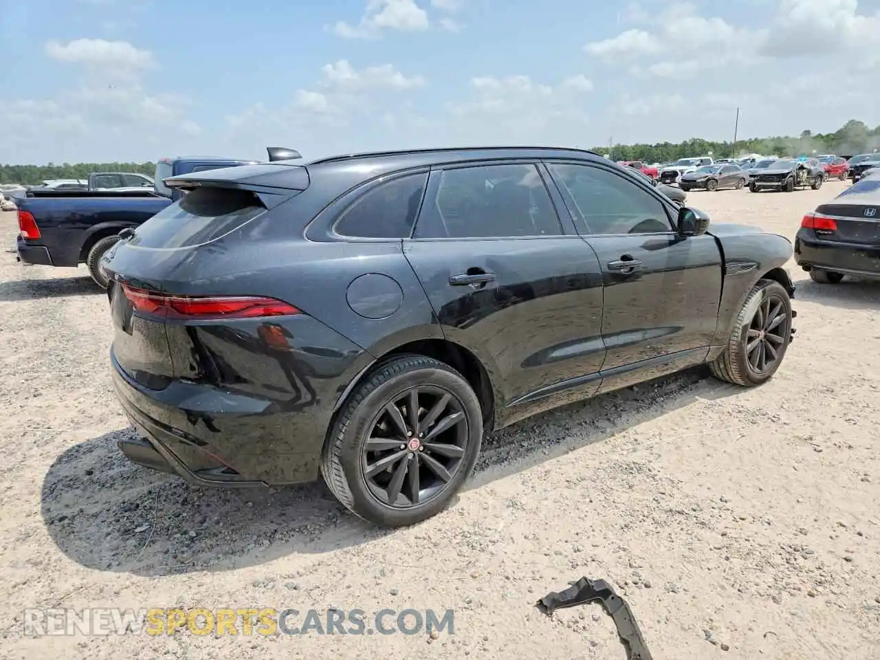 3 fotografías del automóvil dañado SADCJ2EX4NA702033 JAGUAR F-PACE 2021