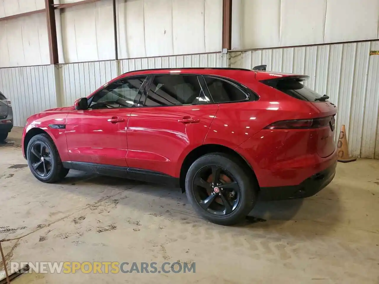2 fotografías del automóvil dañado SADCJ2EX6MA671558 JAGUAR F-PACE 2021