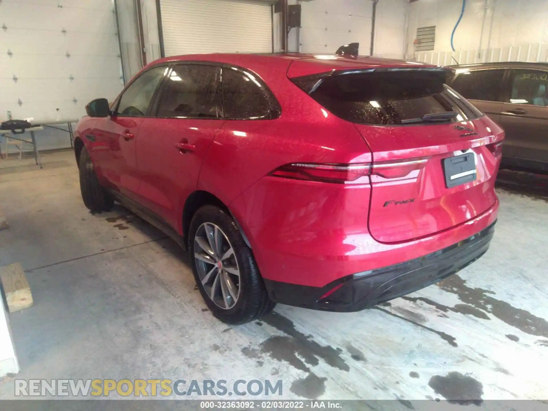 3 Photograph of a damaged car SADCJ2EX6MA674802 JAGUAR F-PACE 2021