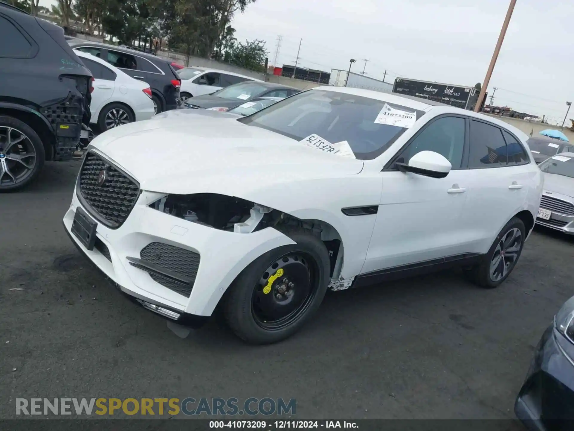 2 Фотография поврежденного автомобиля SADCJ2EX6MA681071 JAGUAR F-PACE 2021