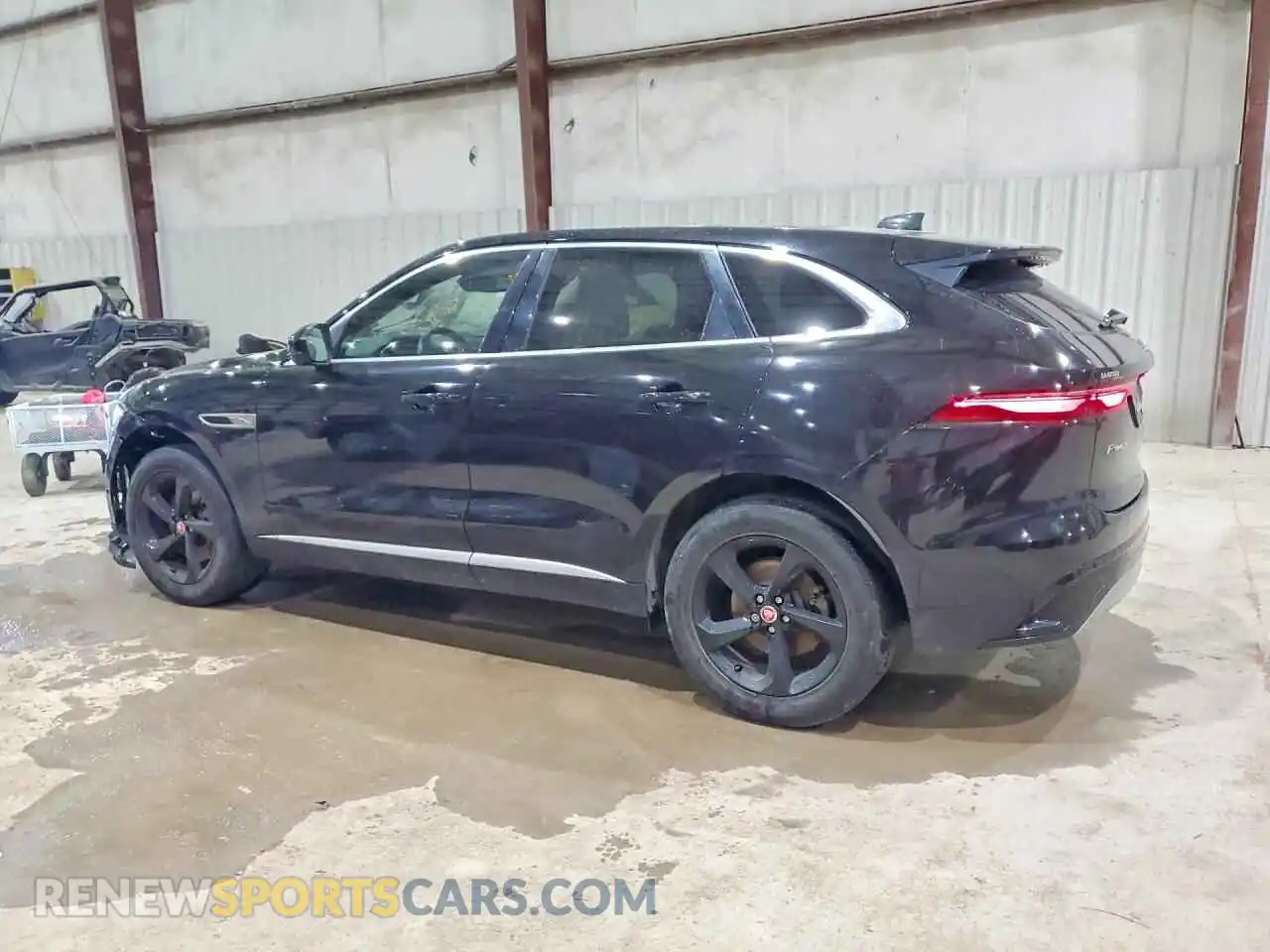 2 fotografías del automóvil dañado SADCK2EX2MA679833 JAGUAR F-PACE 2021