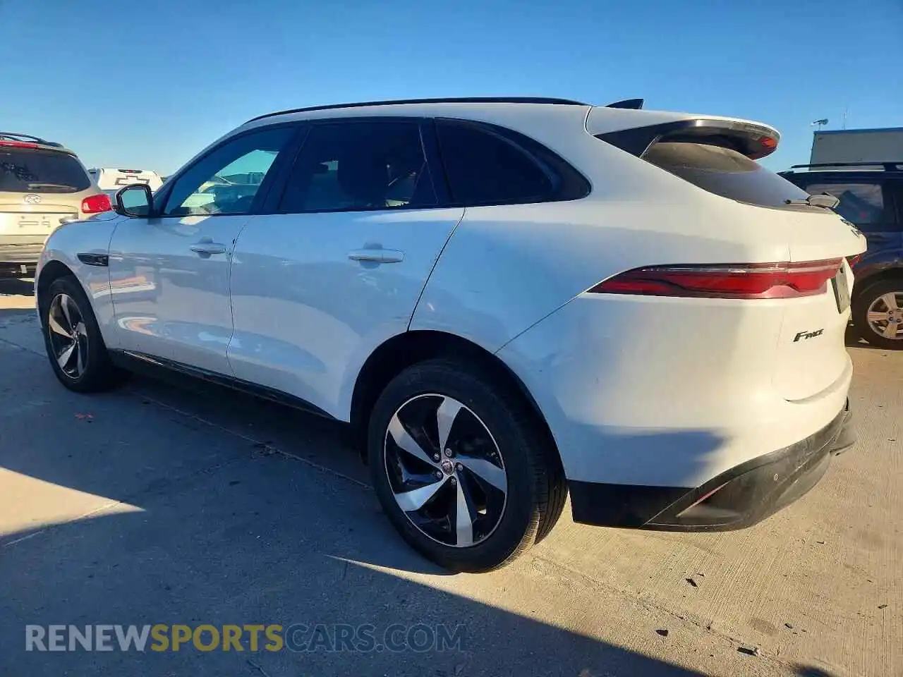 2 Photograph of a damaged car SADCJ2EX3NA690375 JAGUAR F-PACE 2022