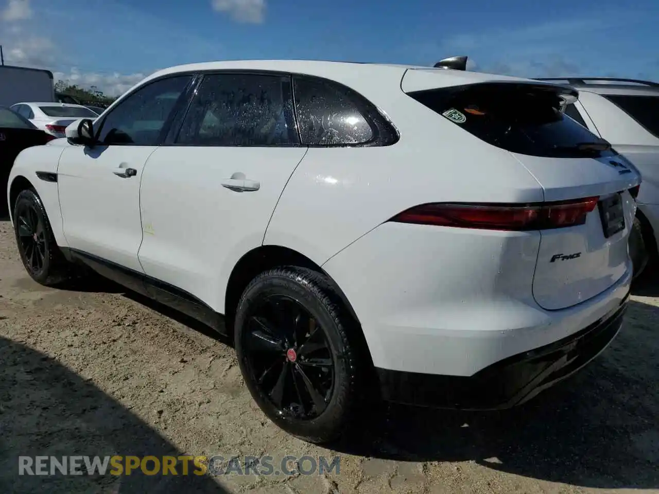 2 Photograph of a damaged car SADCJ2EX9NA697587 JAGUAR F-PACE 2022