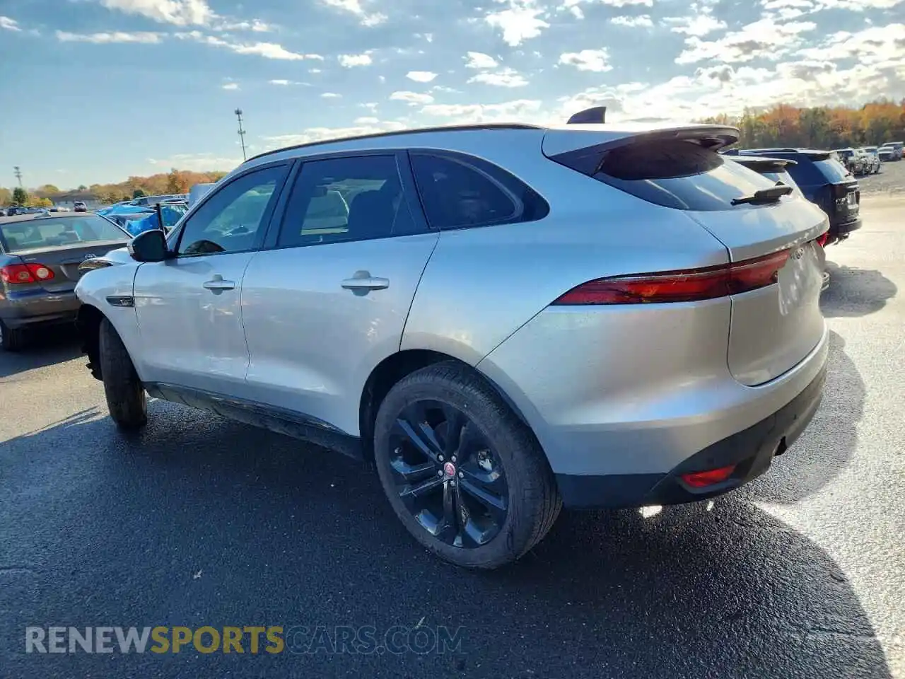 2 Фотография поврежденного автомобиля SADCJ2EX2PA715897 JAGUAR F-PACE 2023