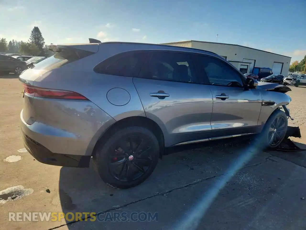3 Фотография поврежденного автомобиля SADCJ2EX3PA703676 JAGUAR F-PACE 2023